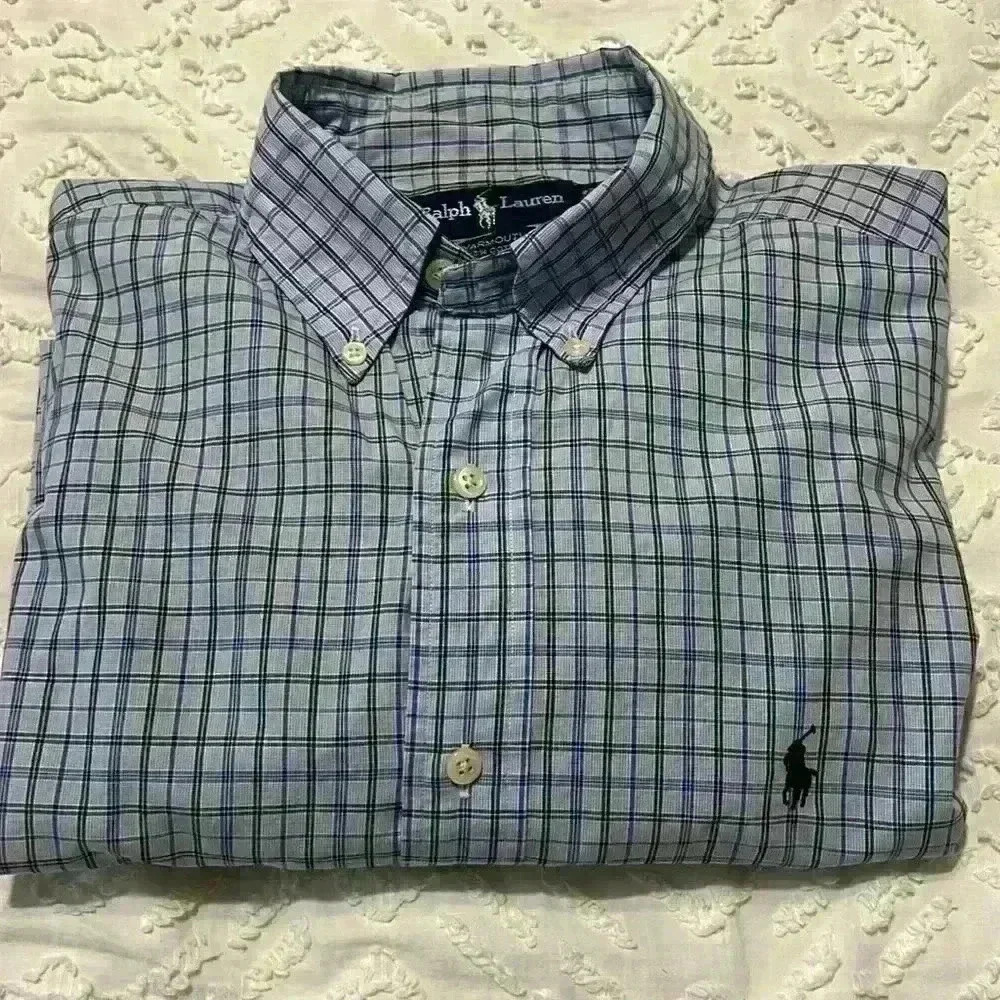 Ralph Lauren Yarmouth 100% cotton plaid dress shirt. Men’s size 15 1/2, 32/33 - Picture 7 of 7